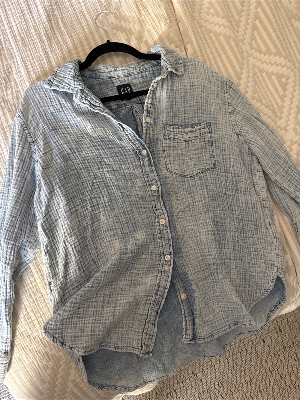 GAP Pale Blue Crinkled Cotton Gauze Button-Down Shirt